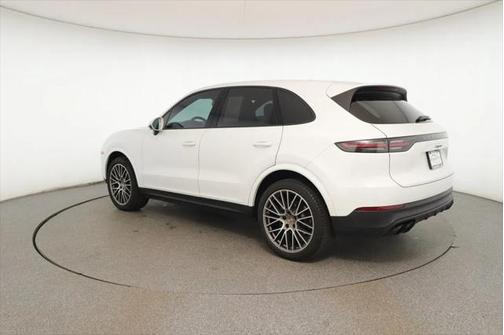 2022 Porsche Cayenne Platinum Edition