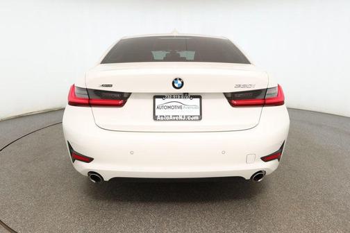 2020 BMW 330 i xDrive