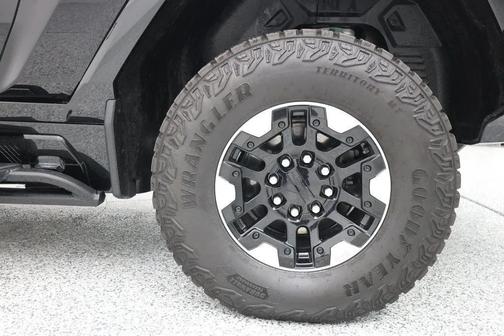 2024 GMC HUMMER EV Pickup 2X