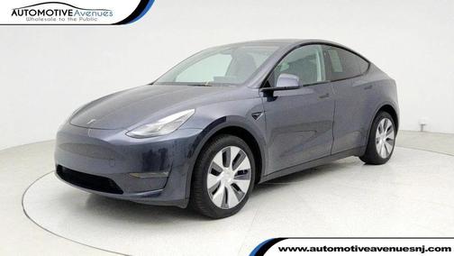 2024 Tesla Model Y Long Range Dual Motor All-Wheel Drive