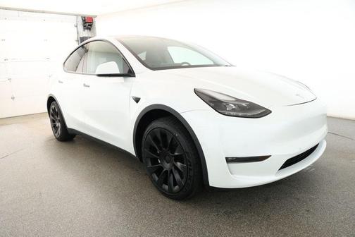 2022 Tesla Model Y Long Range Dual Motor All-Wheel Drive