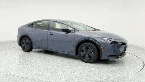 2025 Toyota Prius LE