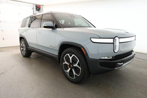 2024 Rivian R1S Adventure Quad Motor Large Pack