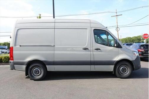 2021 Mercedes-Benz Sprinter 2500 Standard Roof