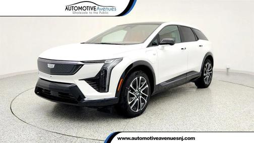 2025 Cadillac OPTIQ Sport 2 AWD