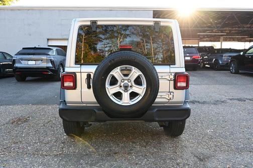 2022 Jeep Wrangler Unlimited Sport