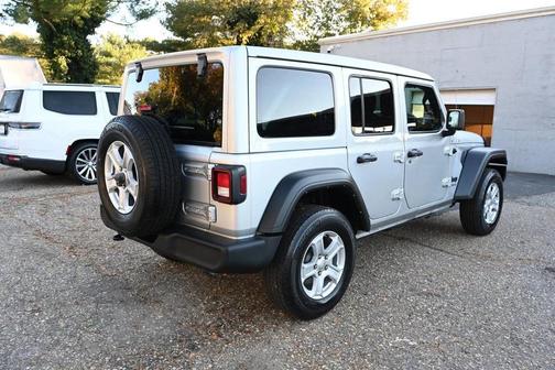 2022 Jeep Wrangler Unlimited Sport