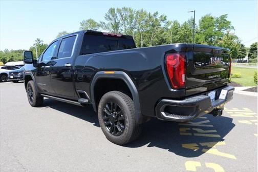2021 GMC Sierra 2500 Denali
