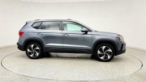 Platinum Gray Metallic 2023 Volkswagen Taos 1.5T SE