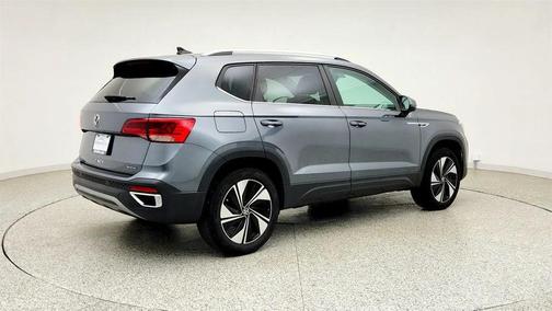 Platinum Gray Metallic 2023 Volkswagen Taos 1.5T SE