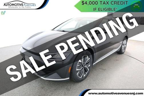 2022 Kia EV6 Light