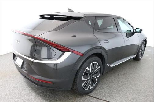 2022 Kia EV6 Light