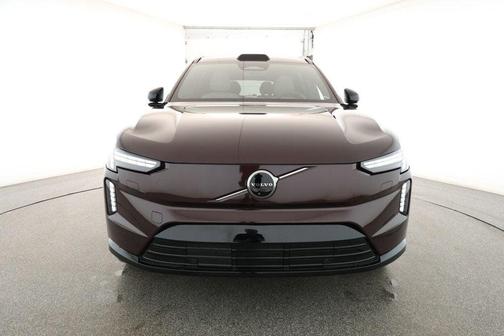 2025 Volvo EX90 Twin Motor Performance Ultra 6-Seater