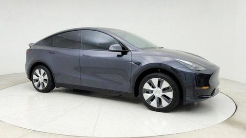 2024 Tesla Model Y RWD