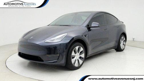 2024 Tesla Model Y RWD