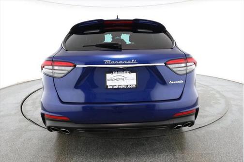 2022 Maserati Levante Modena