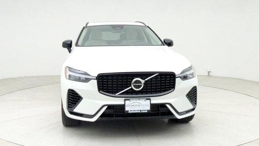 2024 Volvo XC60 Recharge Plug-In Hybrid T8 Plus Dark Theme