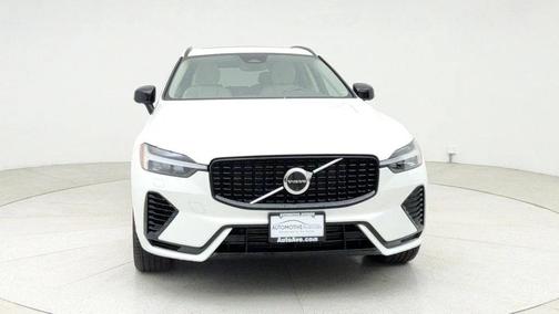 2024 Volvo XC60 Recharge Plug-In Hybrid T8 Plus Dark Theme