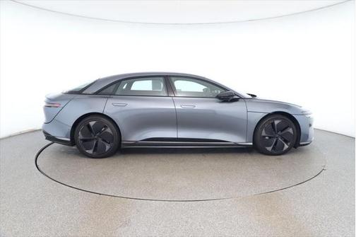 2024 Lucid Air Touring