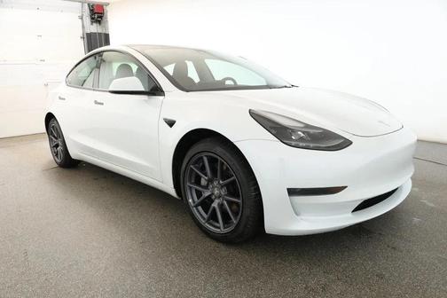 2023 Tesla Model 3 Standard Range