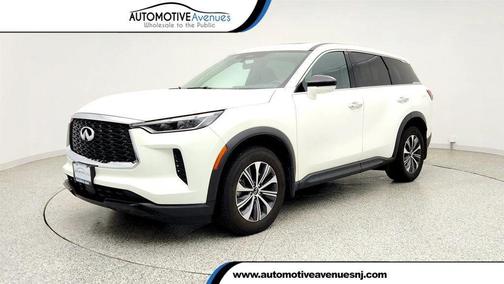 Glacier White 2023 INFINITI QX60 Pure