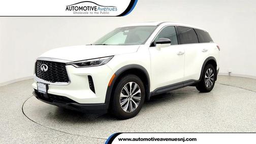 Glacier White 2023 INFINITI QX60 Pure