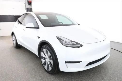 2022 Tesla Model Y Long Range Dual Motor All-Wheel Drive