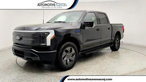2025 Ford F-150 Lightning LARIAT