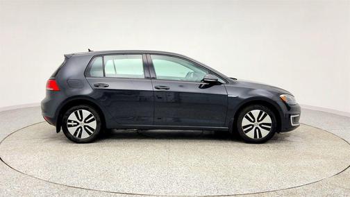 2016 Volkswagen e-Golf SEL Premium