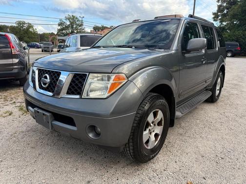 2007 Nissan Pathfinder SE
