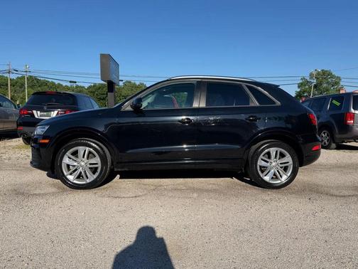 Black 2017 Audi Q3 2.0T Premium