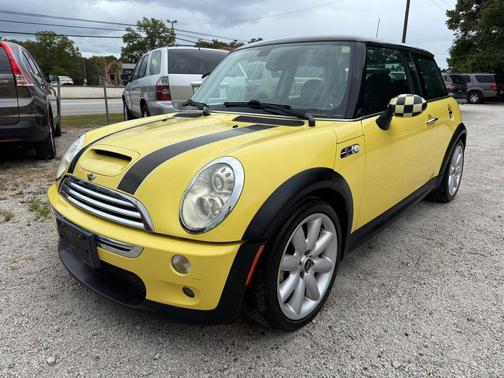 2005 MINI Cooper S Base