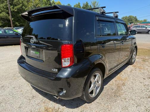 2012 Scion xB Release Series 9.0