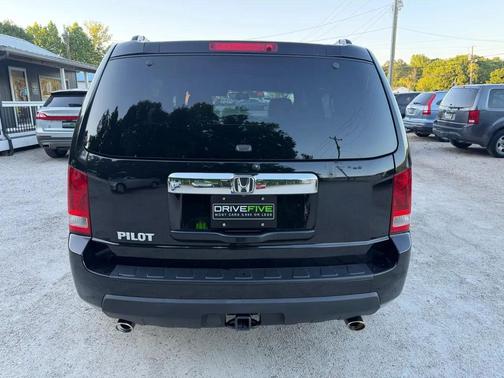 Crystal Black Pearl 2011 Honda Pilot EX-L