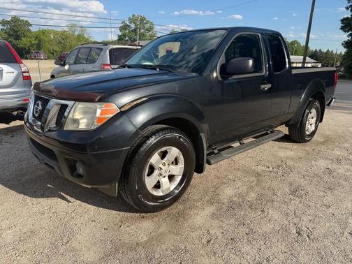 Black 2012 Nissan Frontier SV-I4