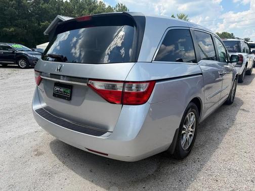 Alabaster Silver Metallic 2012 Honda Odyssey EX-L
