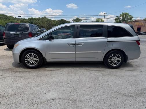 Alabaster Silver Metallic 2012 Honda Odyssey EX-L