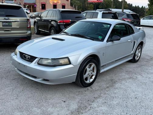 2001 Ford Mustang Base