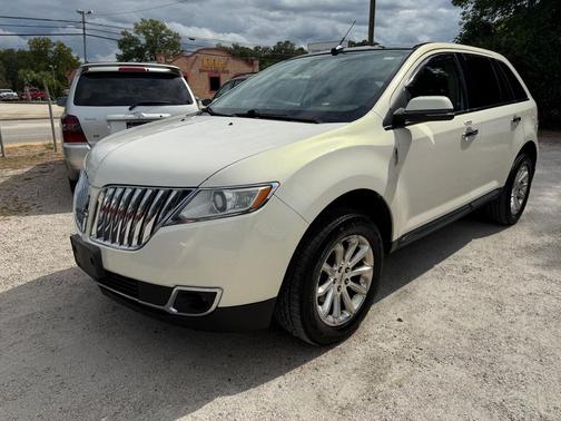 2013 Lincoln MKX Base