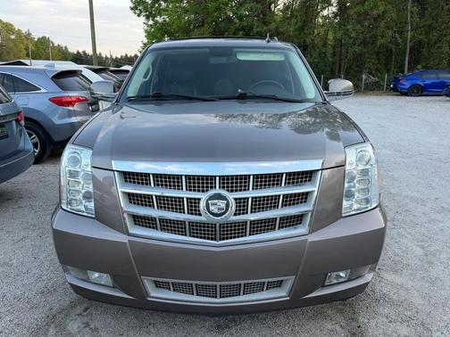 2011 Cadillac Escalade Platinum Edition