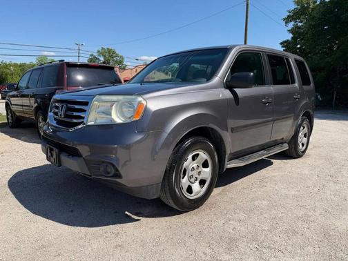 Modern Steel Metallic 2014 Honda Pilot LX