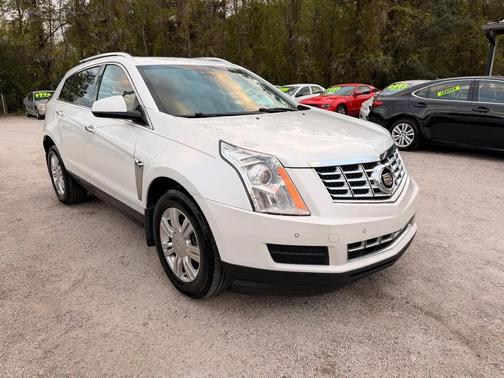 White 2013 Cadillac SRX Luxury Collection