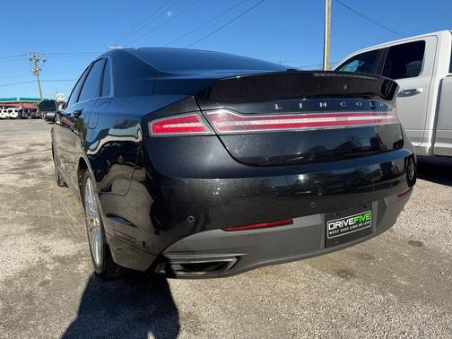 2013 Lincoln MKZ Base