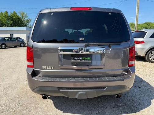 Gray 2015 Honda Pilot EX-L