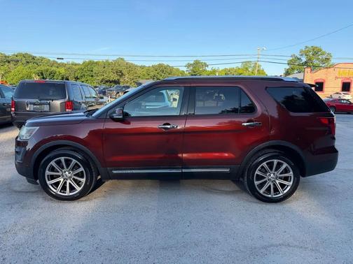 Burgundy 2016 Ford Explorer Limited