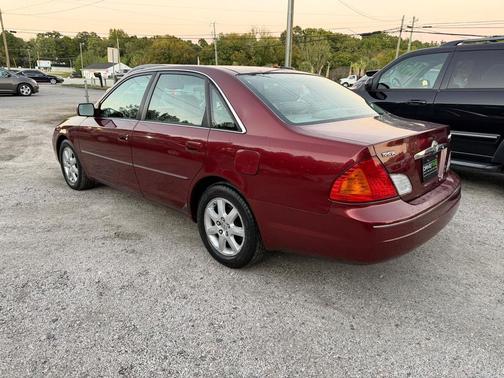 2002 Toyota Avalon XL