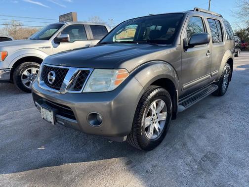 2009 Nissan Pathfinder SE