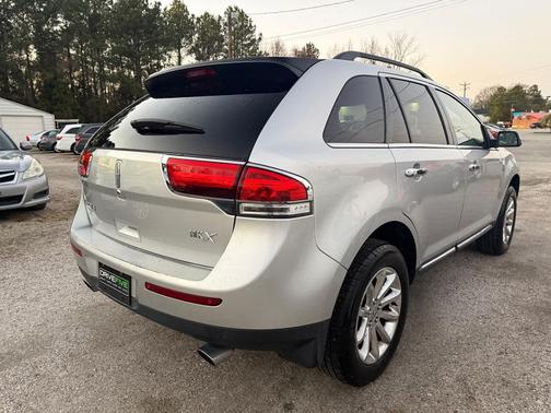 2013 Lincoln MKX Base