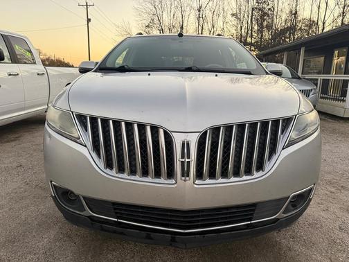 2013 Lincoln MKX Base