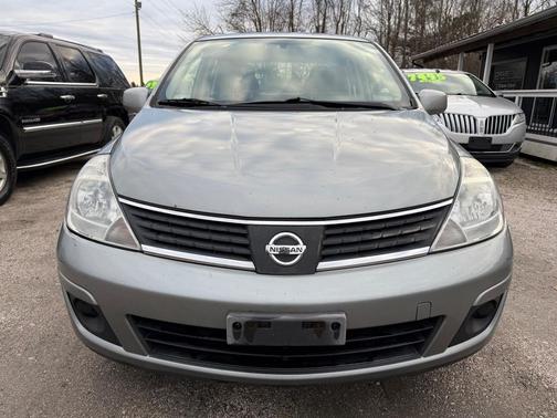 2009 Nissan Versa 1.8 S